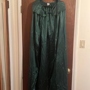 Winifred Sanderson Green Cape
